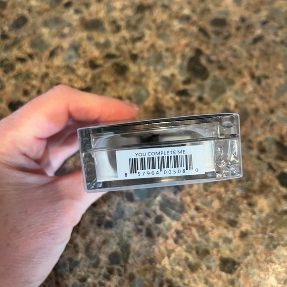 New Velour You Complete Me Lashes - Picture 3 of 5